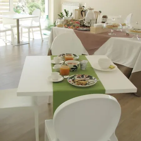 Nocleg ze śniadaniem Soho 4*